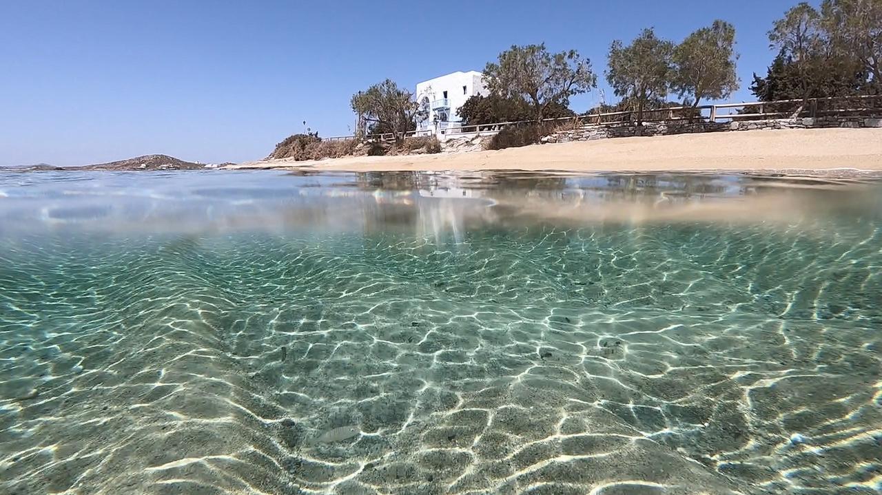 Unique Beachfront Cycladic Villa @ Agios Prokopios Esterno foto
